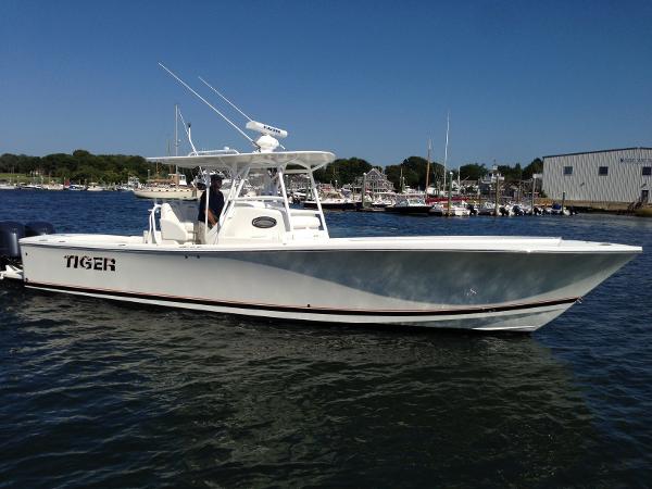 2010 Regulator 34SS