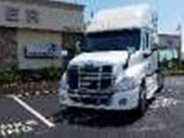 2011 Freightliner Cascadia  Cab Chassis