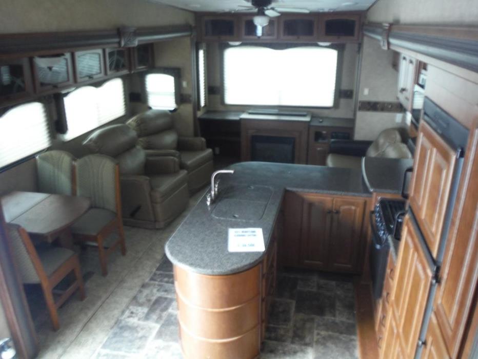 2012 Heartland ELKRIDGE 34TSRE