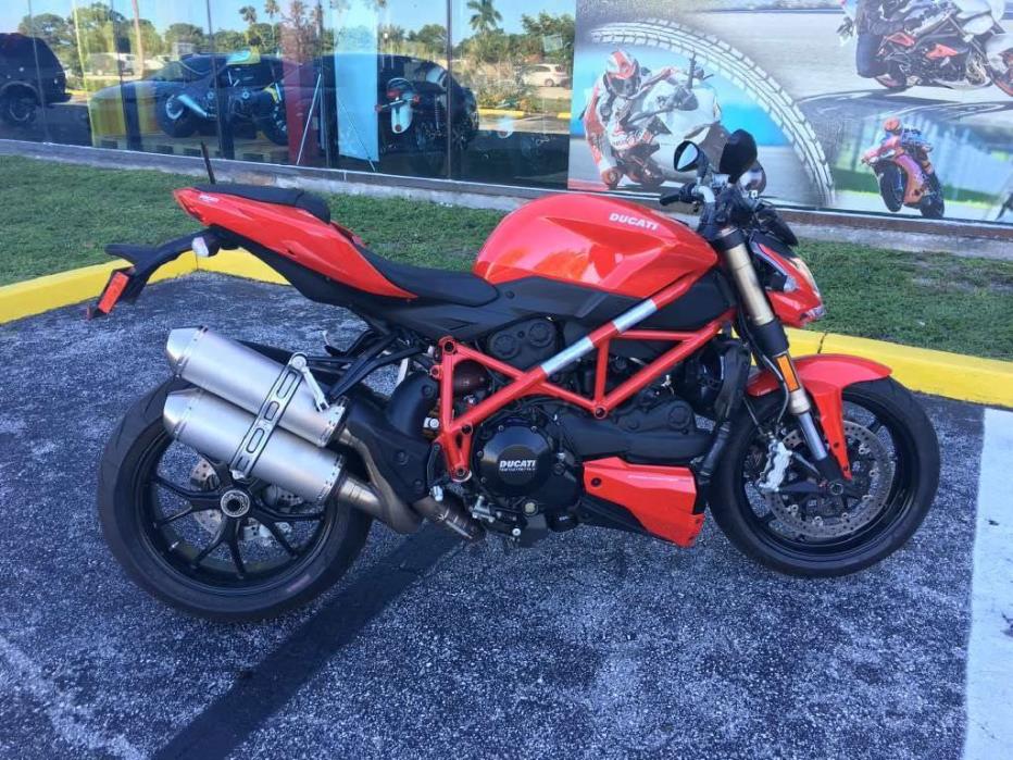 2013 Ducati Hyperstrada
