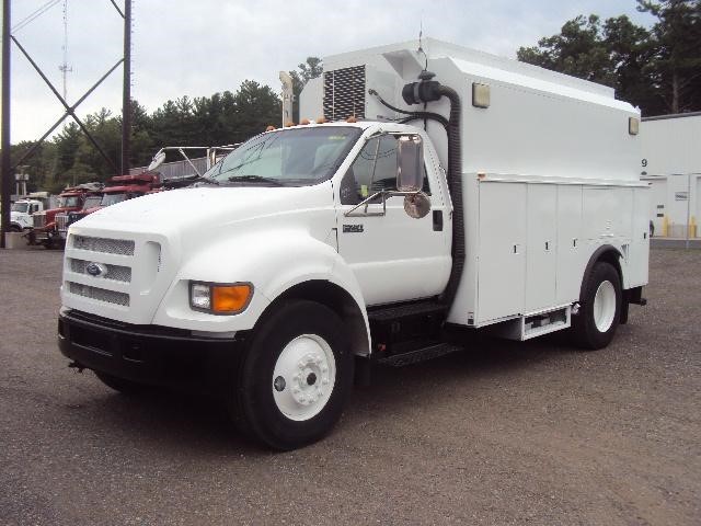 2007 Ford F750 Xl  Utility Truck - Service Truck