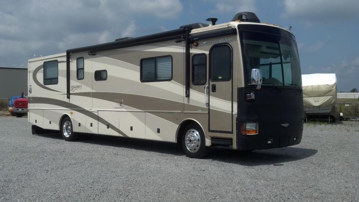 2005 Fleetwood DISCOVERY 39J