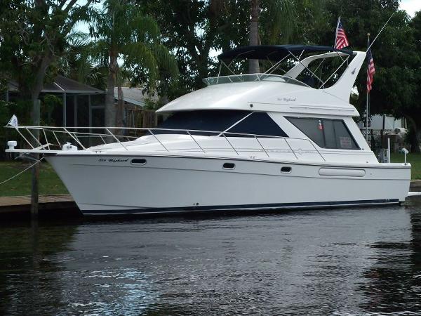 2000 Bayliner 3988 Motoryacht