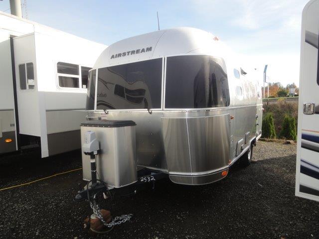 2016 Airstream 19 FLYING CLOUD