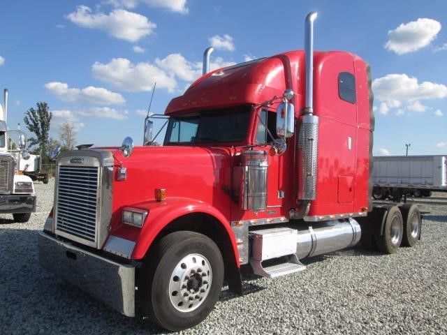 2005 Freightliner Fld120 Classic  Conventional - Sleeper Truck