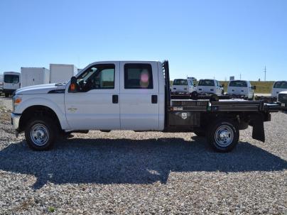 2015 Ford F-250  Flatbed Truck