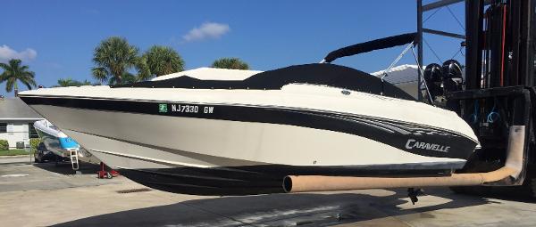 2004 Caravelle 242 LS Bow Rider