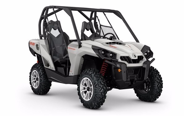 2017 Can-Am COMMANDER DPS 1000