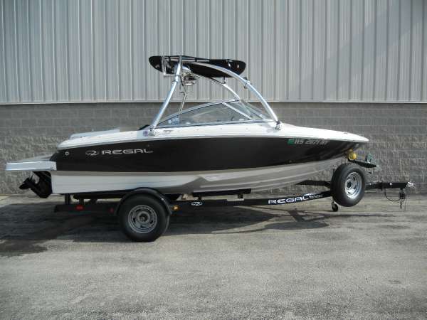 2013 Regal 1900 Bowrider