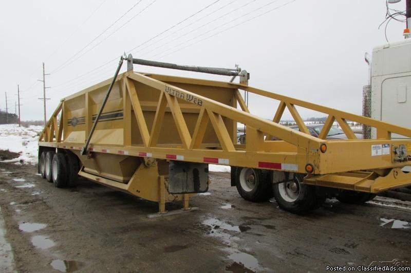 2012 R-WAY T4221TRI 42' Trailer For Sale in Nome, North Dakota  58062