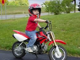 2009 HONDA CRF50 DIRT BIKE WITH TRAINING WHEELS