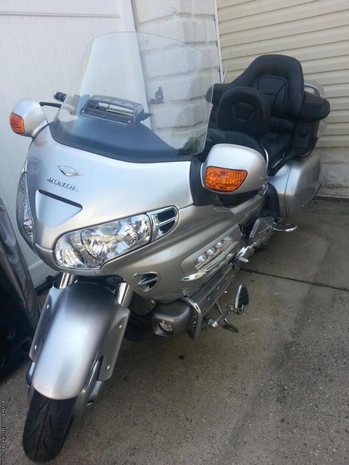 2005 Goldwing 30th annarverary edition