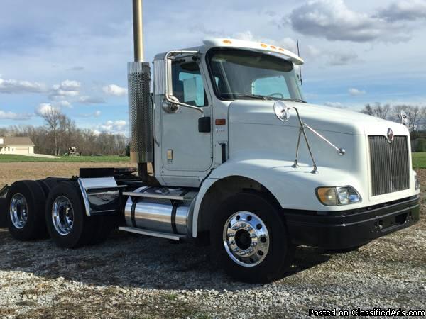 2006 International 9200i For Sale in Fountaintown, Indiana  46130