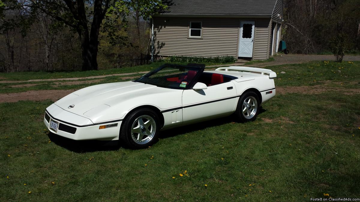 1986 corvette LOW MILES