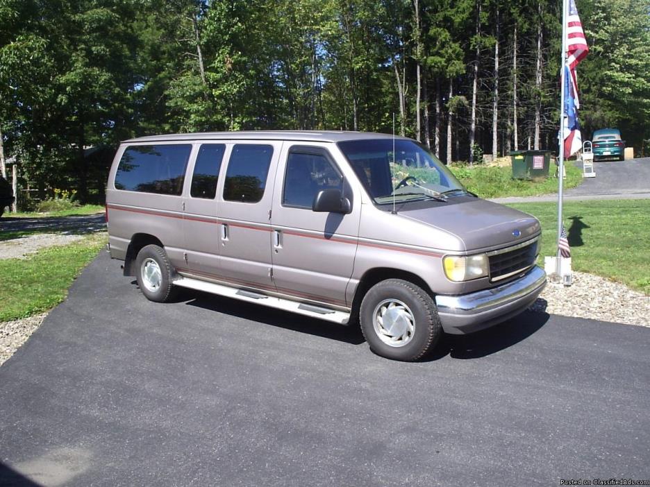 1995 regular club wagon 7 passenger