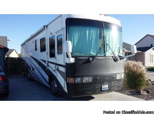 2002 National RV Tradewinds M-350LE