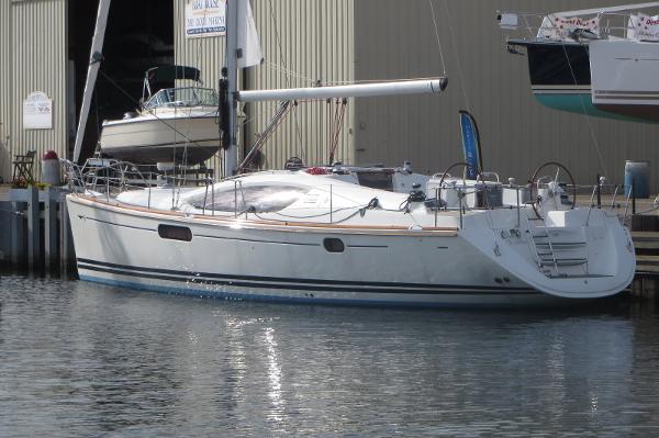 2008 Jeanneau 45DS