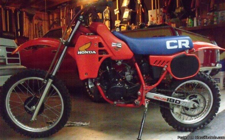 **1983-HONDA CR80 DIRT-BIKE**PRICE AT: $1,039.00 (FIRM) RARE TO FIND**