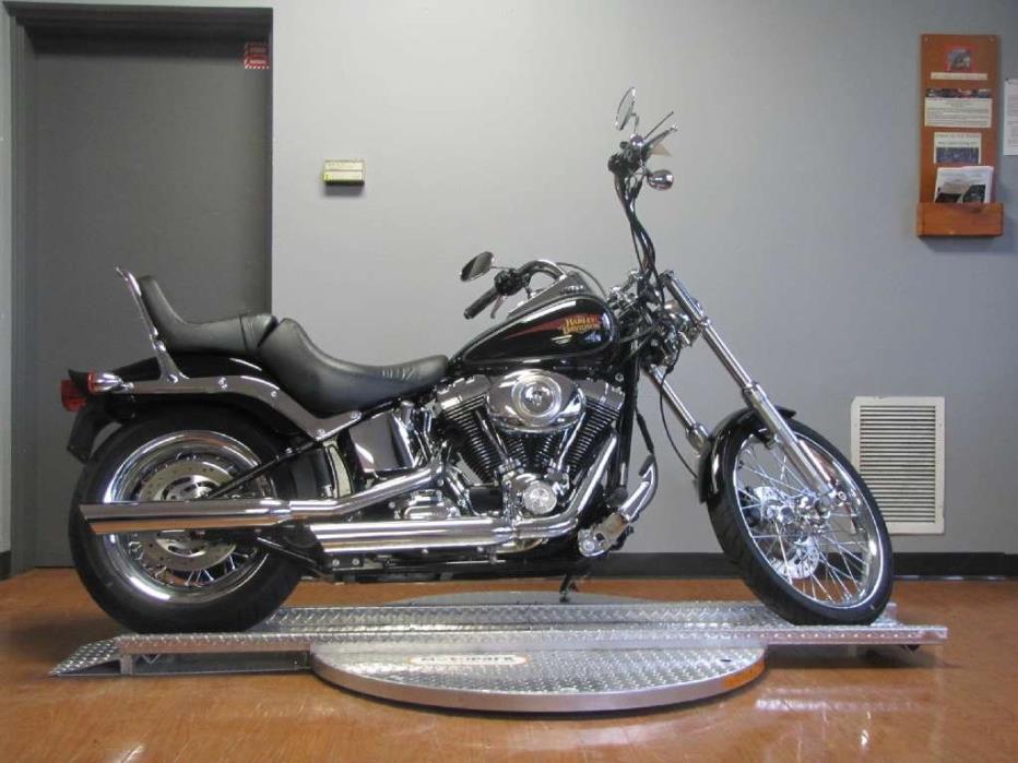 2010  Harley-Davidson  Softail Custom