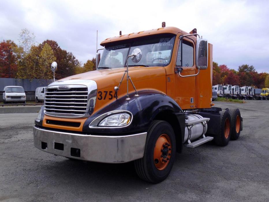 2007 Freightliner Cl120  Conventional - Day Cab