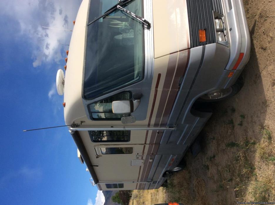 1987 28' Pace Arrow Motorhome