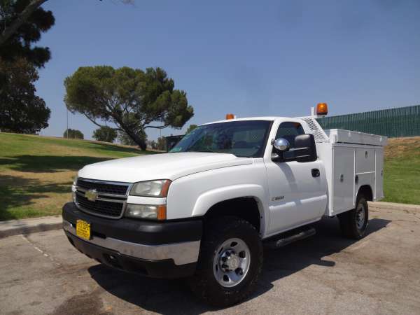 2007  Chevrolet  3500