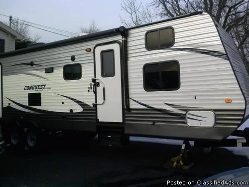 2016 Gulf Stream Conquest 30FRK